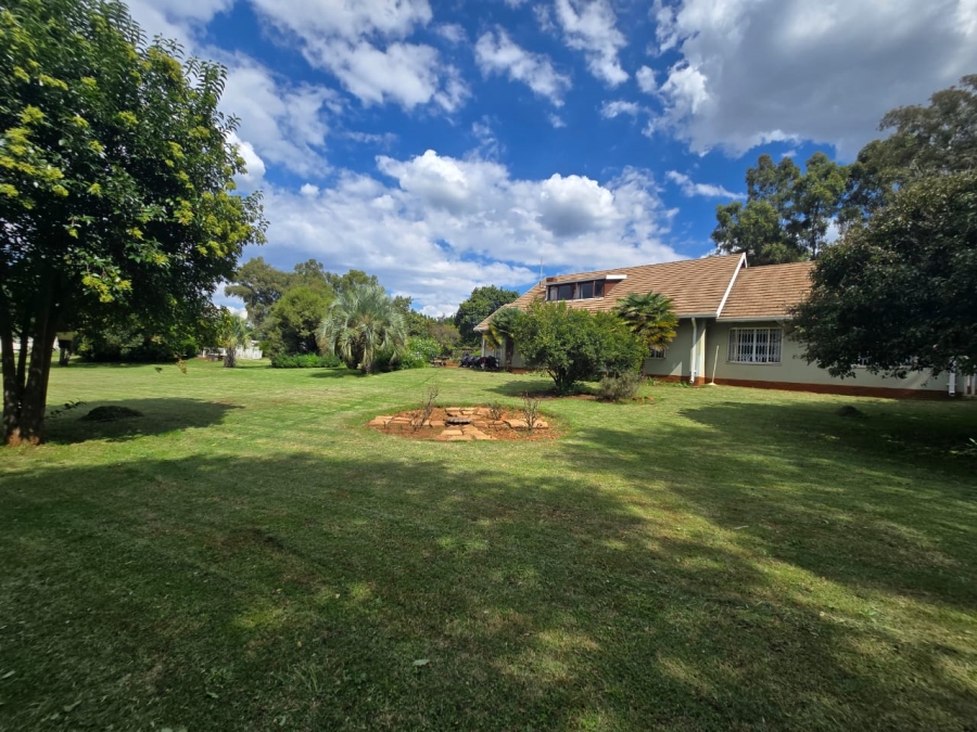 7 Bedroom Property for Sale in Walkerville Gauteng