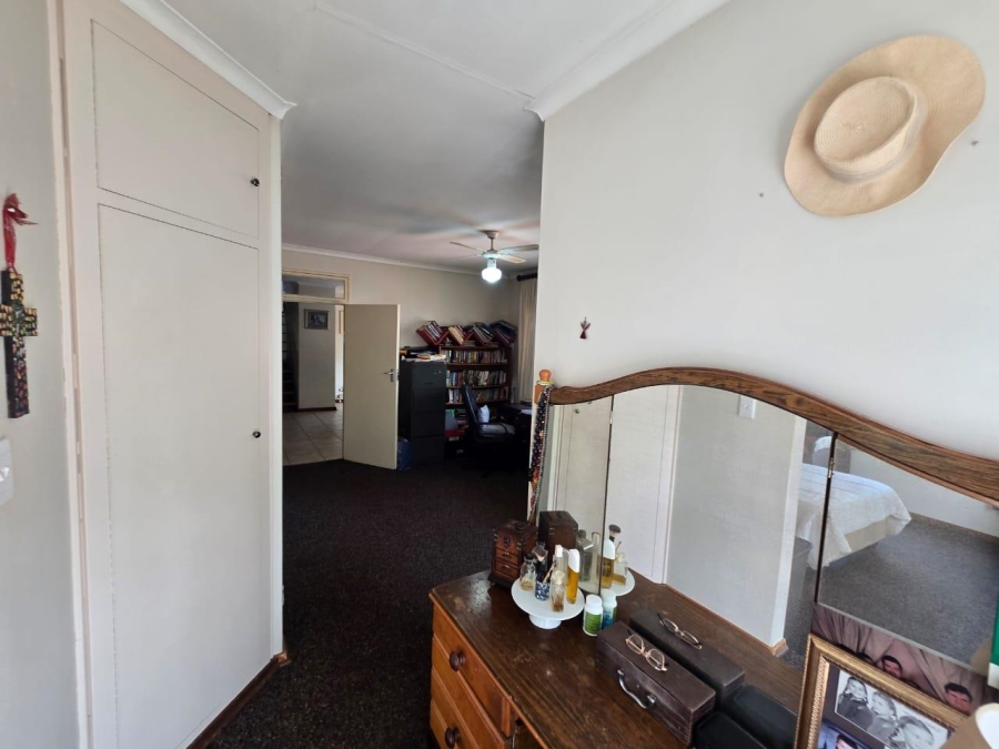 7 Bedroom Property for Sale in Walkerville Gauteng