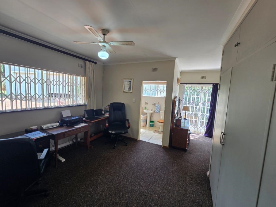 7 Bedroom Property for Sale in Walkerville Gauteng