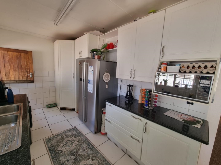 3 Bedroom Property for Sale in Brackendowns Gauteng