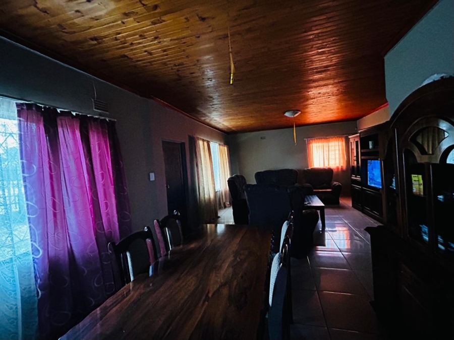 4 Bedroom Property for Sale in Vanderbijlpark CW Gauteng