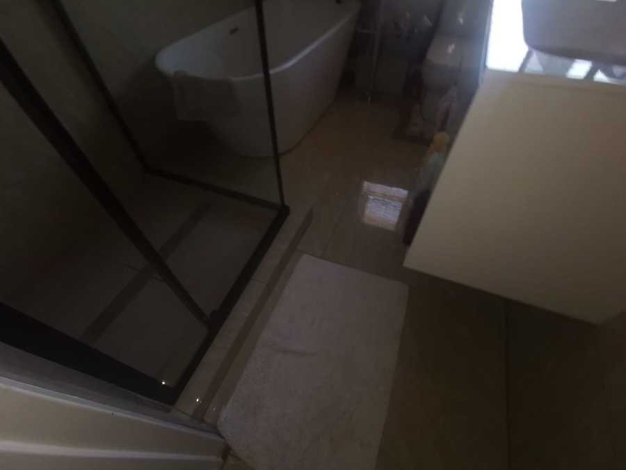 3 Bedroom Property for Sale in Albertsdal Gauteng