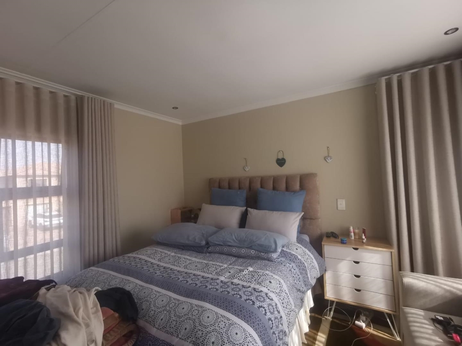 3 Bedroom Property for Sale in Albertsdal Gauteng