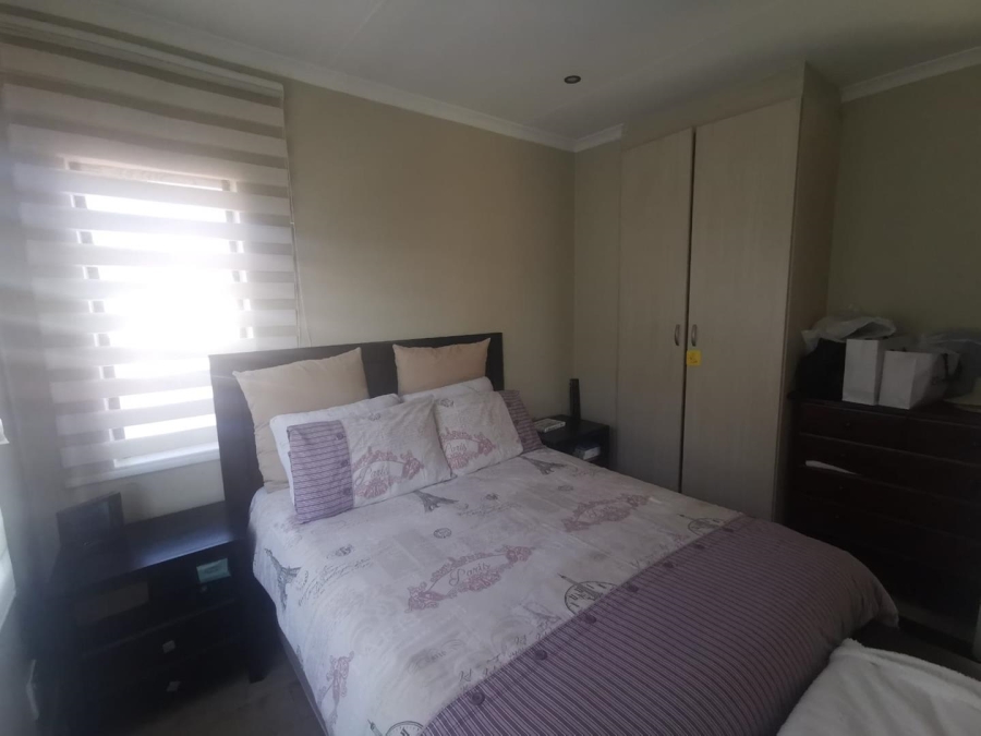 3 Bedroom Property for Sale in Albertsdal Gauteng