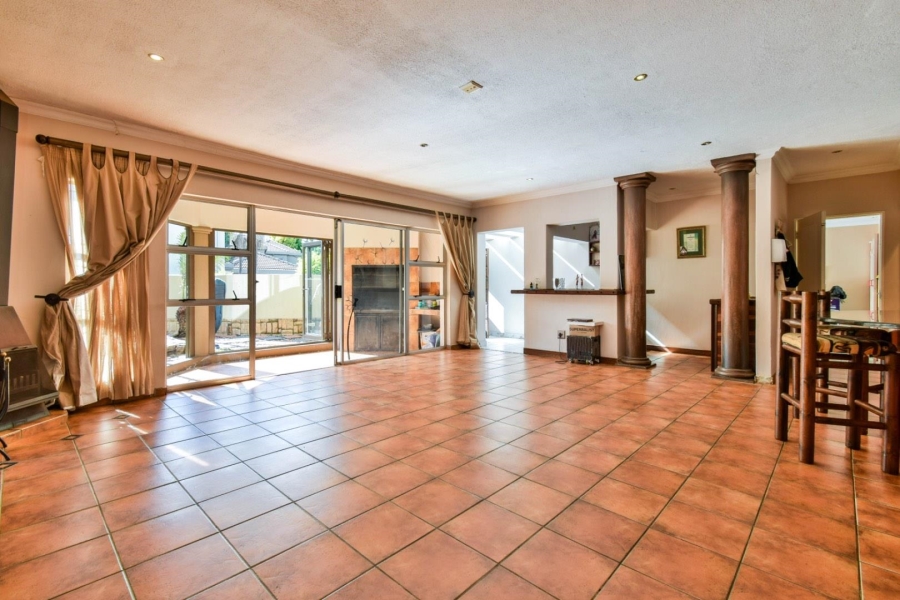 4 Bedroom Property for Sale in Highveld Gauteng