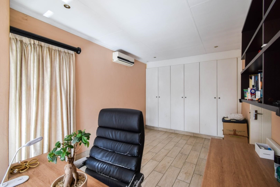4 Bedroom Property for Sale in Highveld Gauteng