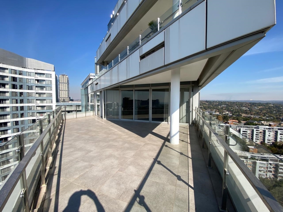To Let 3 Bedroom Property for Rent in Parkmore Gauteng