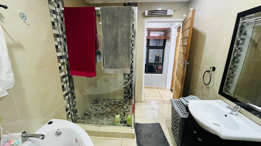 1 Bedroom Property for Sale in Boksburg North Gauteng