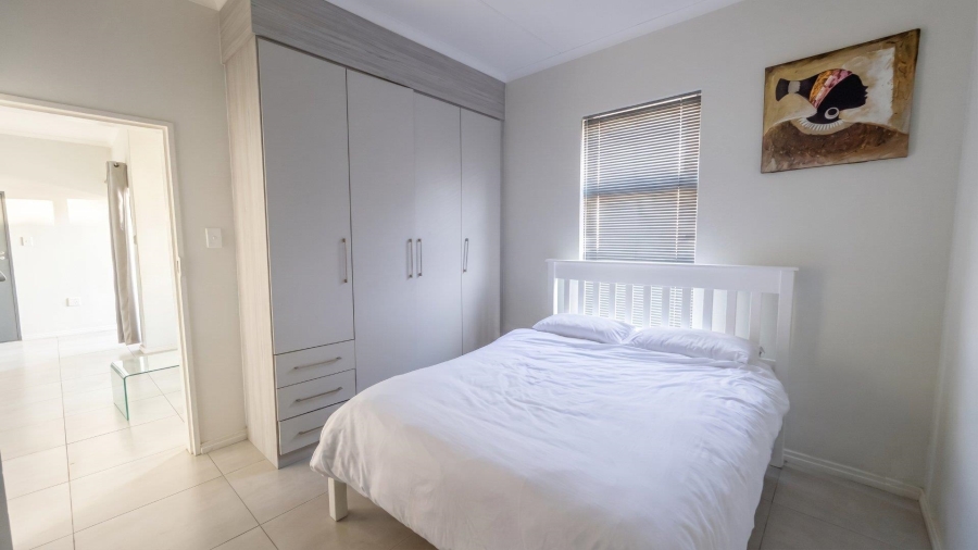 1 Bedroom Property for Sale in Carlswald North Gauteng