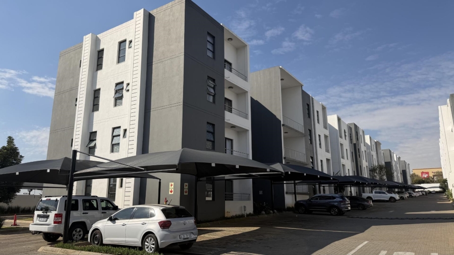 1 Bedroom Property for Sale in Carlswald North Gauteng