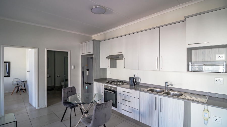 1 Bedroom Property for Sale in Carlswald North Gauteng