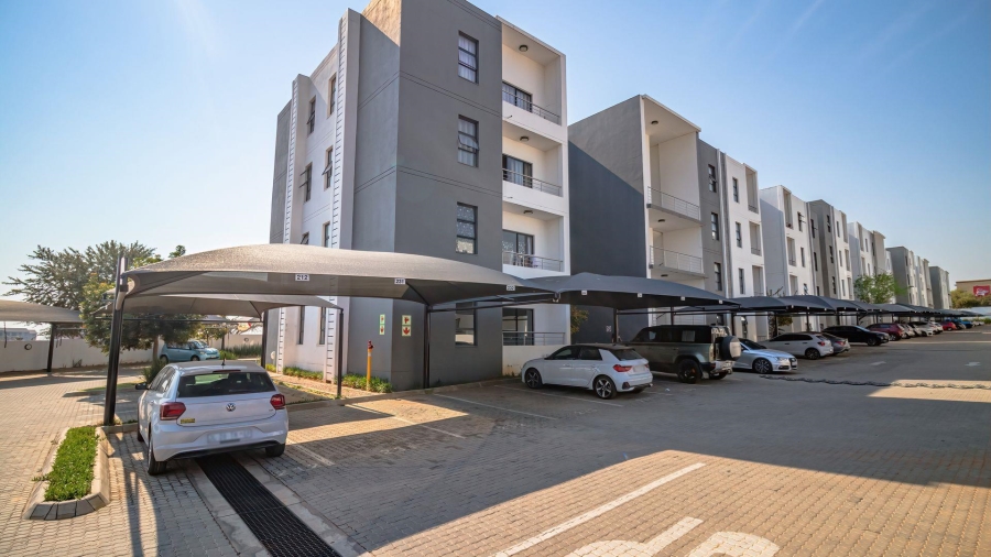 1 Bedroom Property for Sale in Carlswald North Gauteng