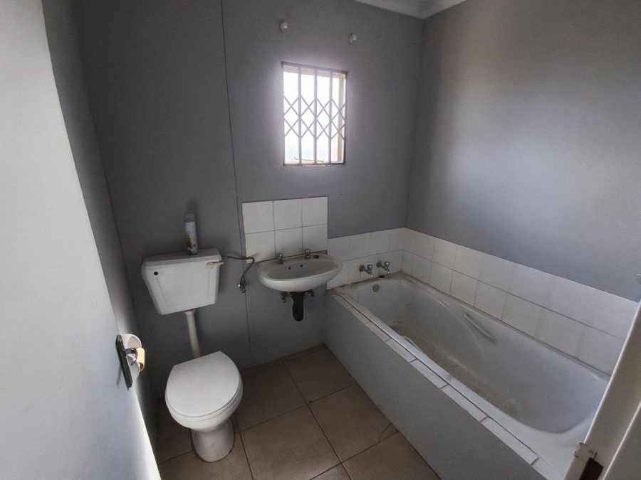 3 Bedroom Property for Sale in Windmill Park Gauteng