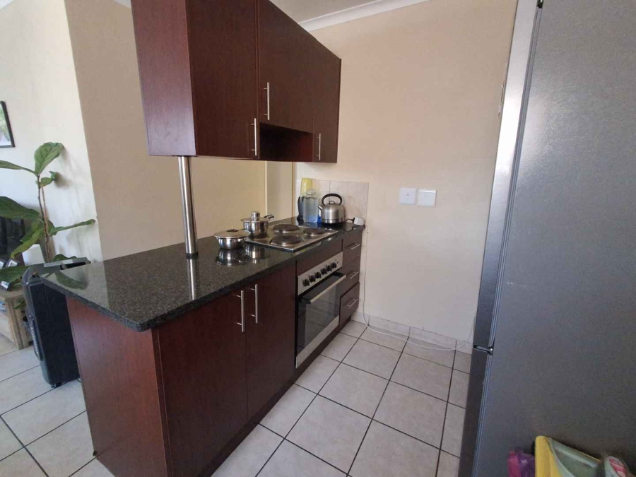 3 Bedroom Property for Sale in Kosmosdal Gauteng