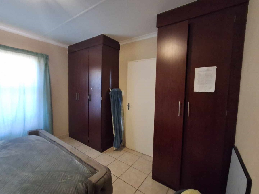 3 Bedroom Property for Sale in Kosmosdal Gauteng