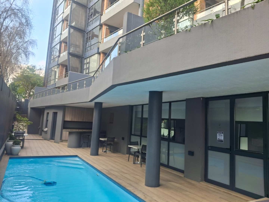 To Let 2 Bedroom Property for Rent in Benmore Gardens Gauteng