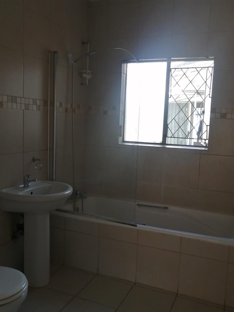 7 Bedroom Property for Sale in Elspark Gauteng