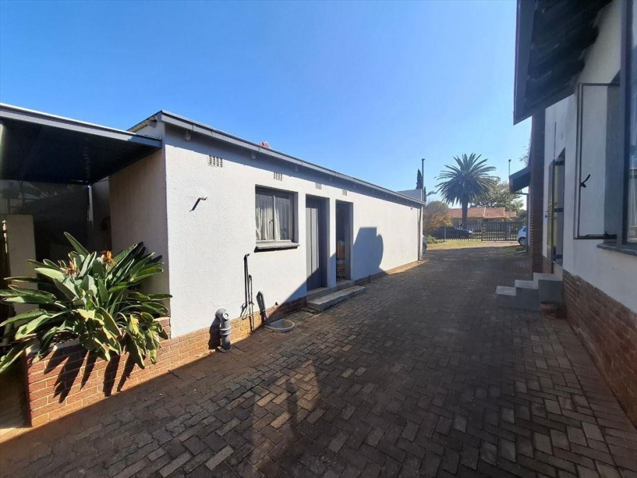 7 Bedroom Property for Sale in Elspark Gauteng