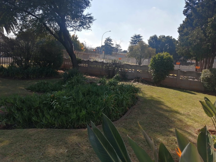 7 Bedroom Property for Sale in Elspark Gauteng
