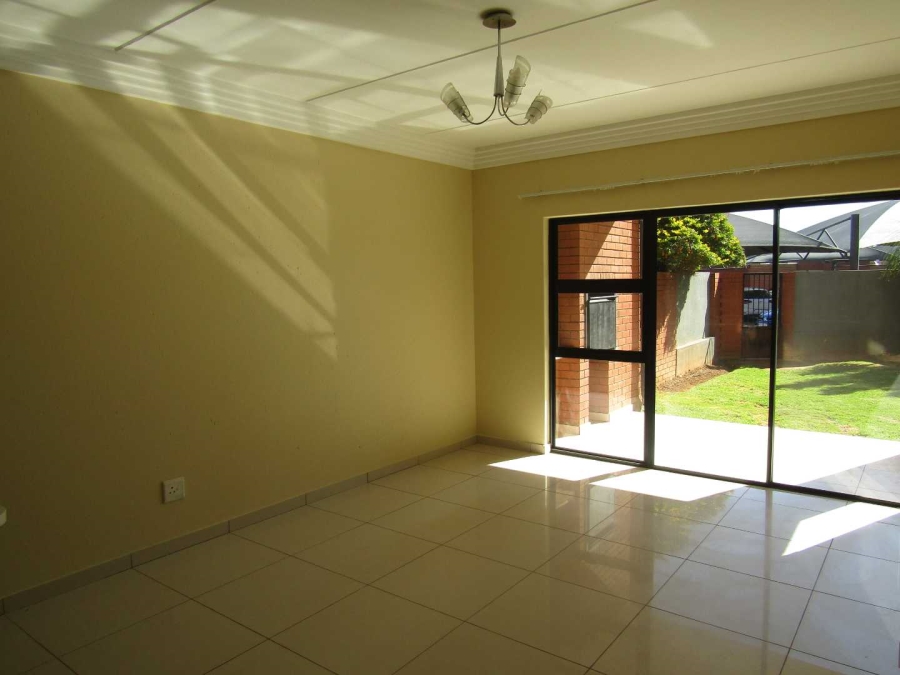 3 Bedroom Property for Sale in Eveleigh Gauteng