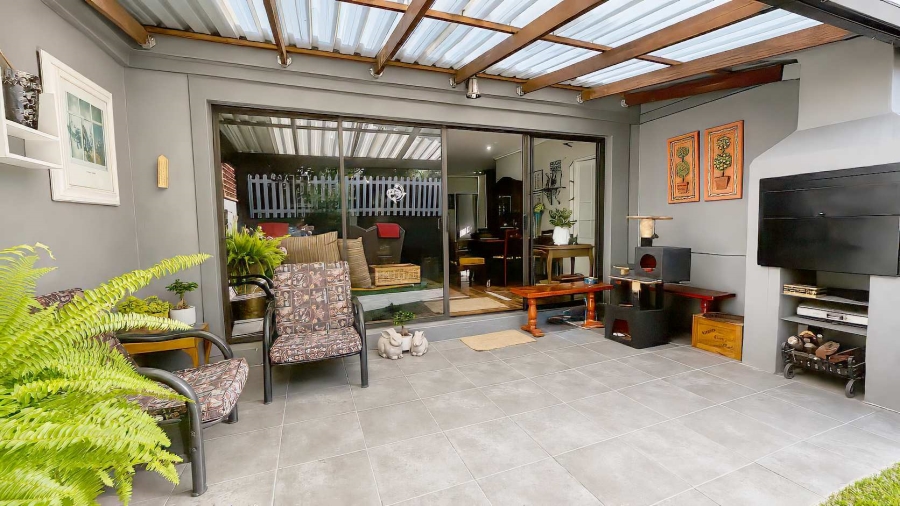 2 Bedroom Property for Sale in Franklin Roosevelt Park Gauteng