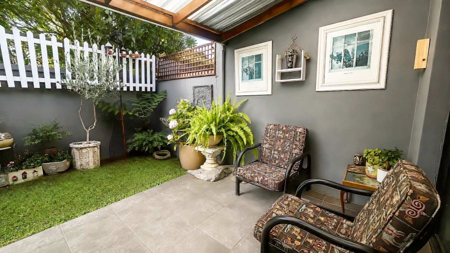 2 Bedroom Property for Sale in Franklin Roosevelt Park Gauteng
