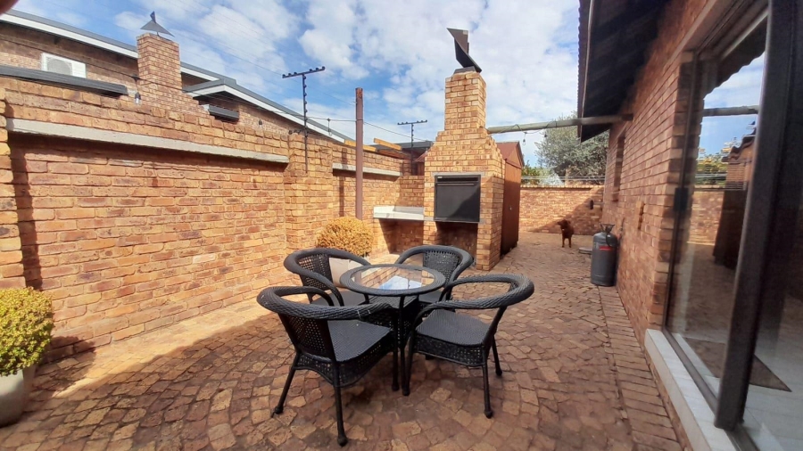 3 Bedroom Property for Sale in Pomona Gauteng