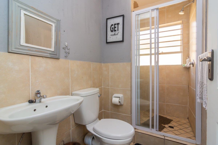 3 Bedroom Property for Sale in Wilgeheuwel Gauteng