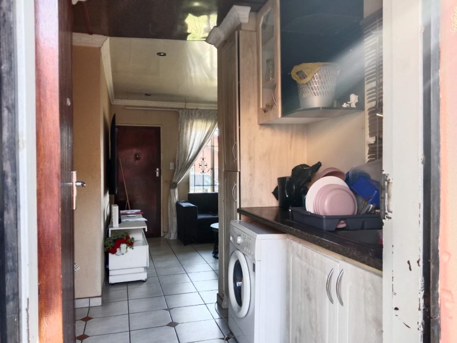 3 Bedroom Property for Sale in Ormonde Gauteng