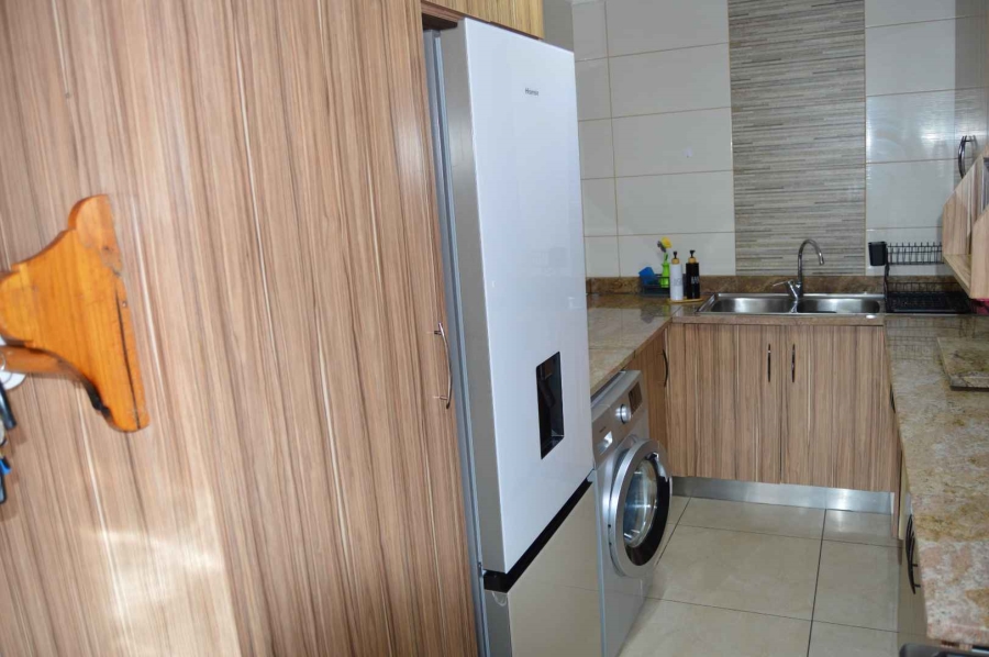 3 Bedroom Property for Sale in New Redruth Gauteng