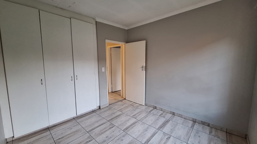 3 Bedroom Property for Sale in Olivedale Gauteng