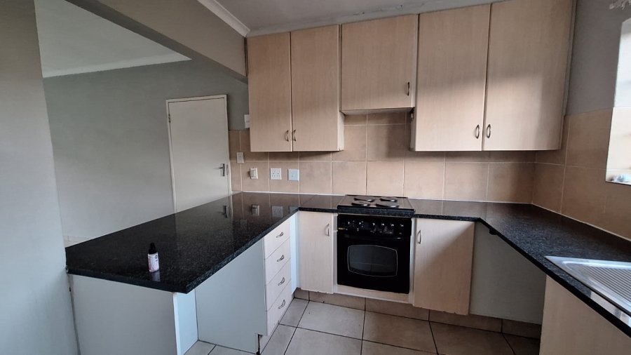 3 Bedroom Property for Sale in Olivedale Gauteng