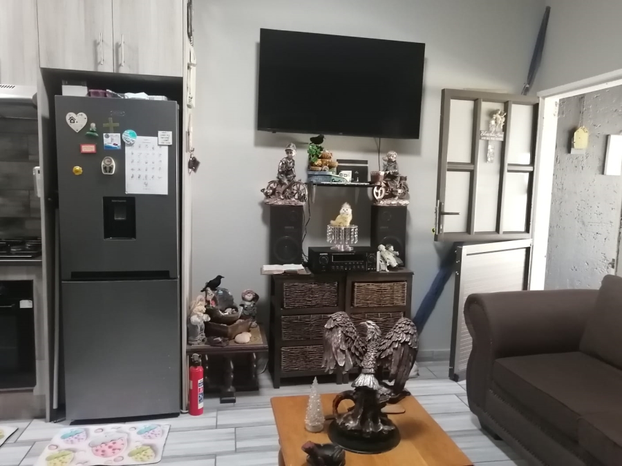 2 Bedroom Property for Sale in Elspark Gauteng