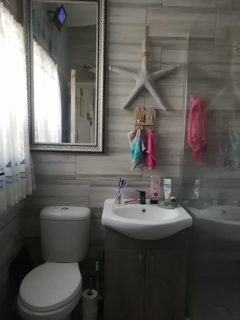 2 Bedroom Property for Sale in Elspark Gauteng