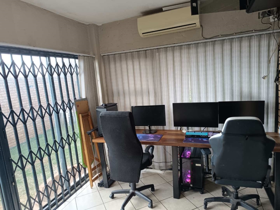 2 Bedroom Property for Sale in Celtisdal Gauteng
