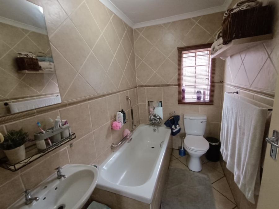 2 Bedroom Property for Sale in Celtisdal Gauteng