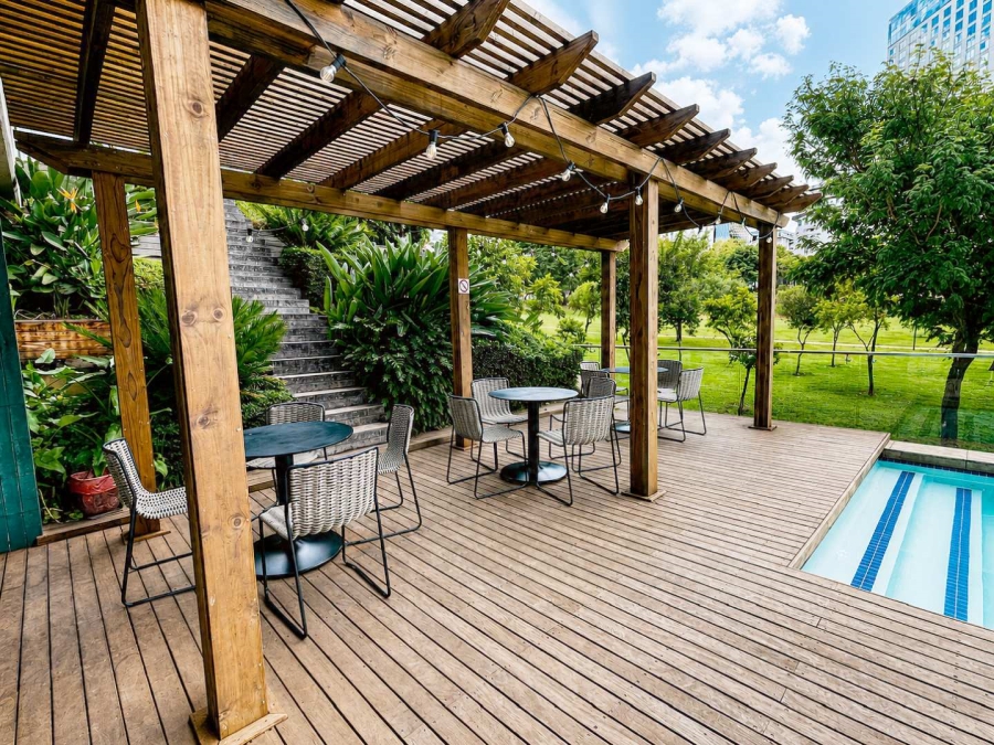1 Bedroom Property for Sale in Sandown Gauteng