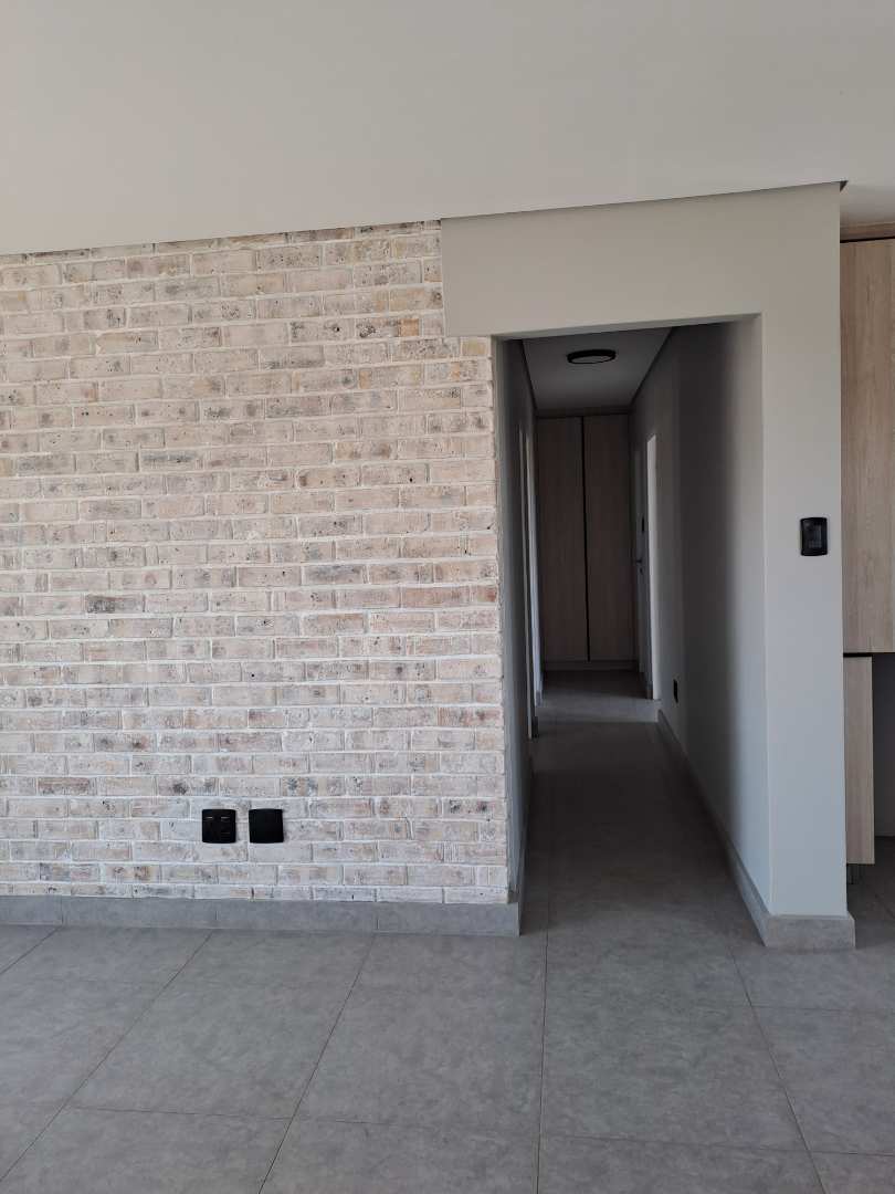3 Bedroom Property for Sale in Sunair Gauteng
