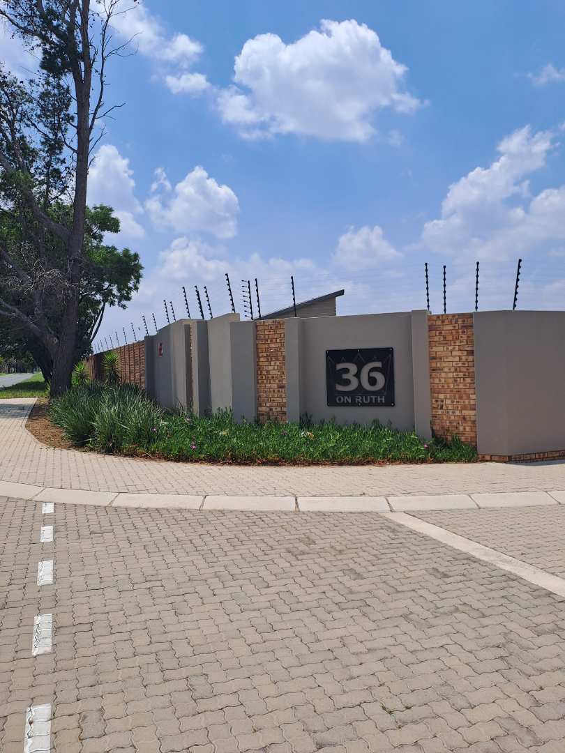 3 Bedroom Property for Sale in Sunair Gauteng