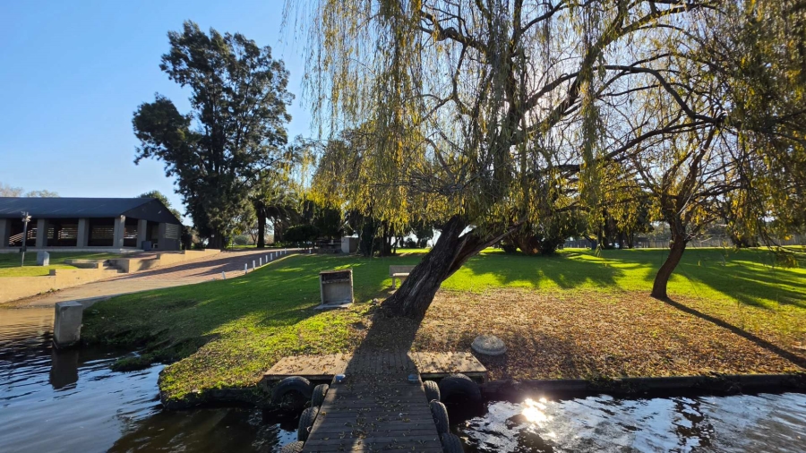 3 Bedroom Property for Sale in Riverspray Lifestyle Estate Gauteng