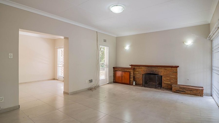 To Let 3 Bedroom Property for Rent in Northcliff Gauteng
