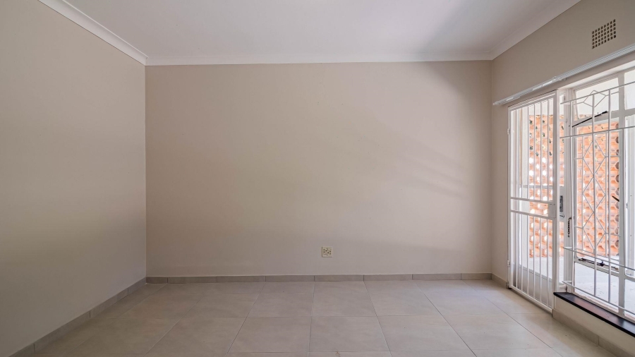 To Let 3 Bedroom Property for Rent in Northcliff Gauteng