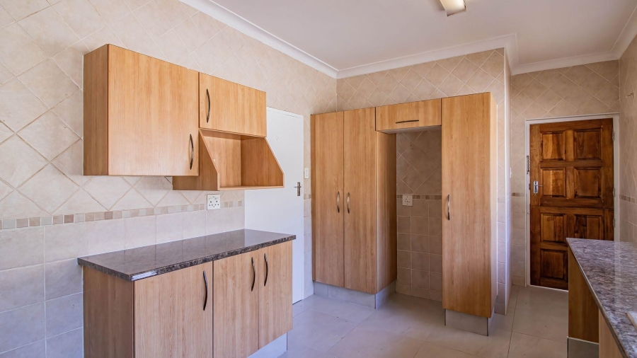 To Let 3 Bedroom Property for Rent in Northcliff Gauteng