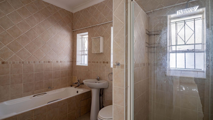 To Let 3 Bedroom Property for Rent in Northcliff Gauteng