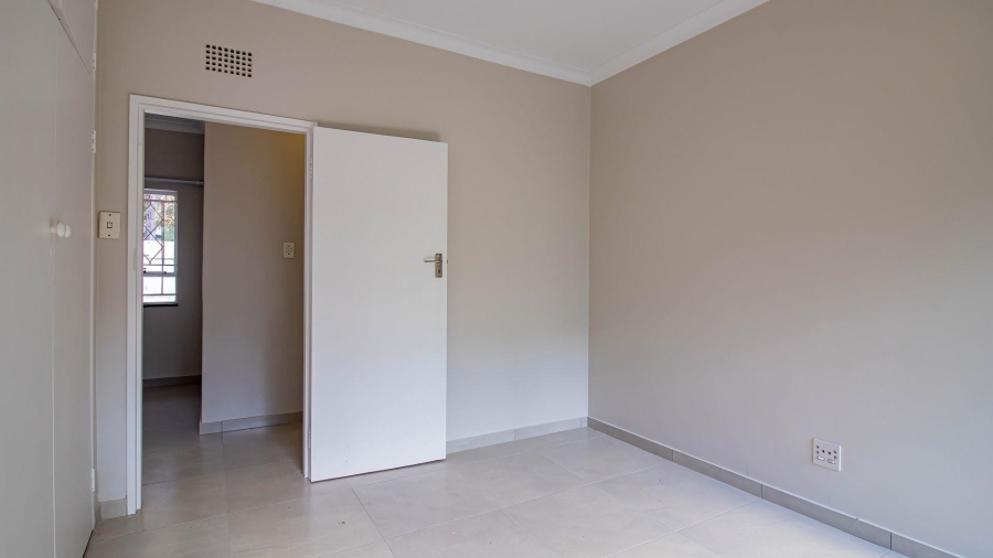 To Let 3 Bedroom Property for Rent in Northcliff Gauteng