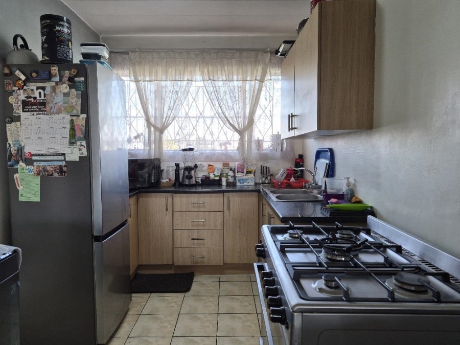 2 Bedroom Property for Sale in Cason Gauteng