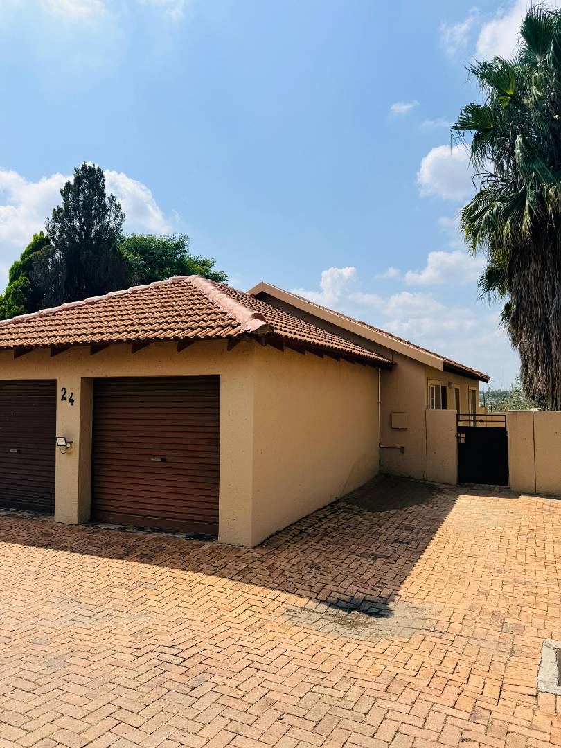 0 Bedroom Property for Sale in North Riding Gauteng