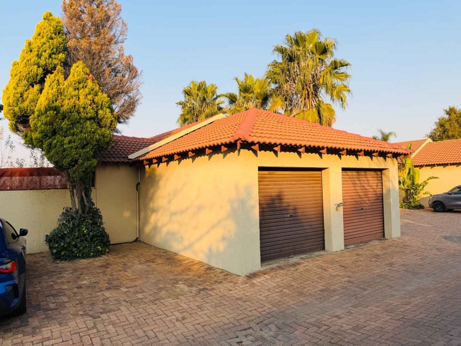 3 Bedroom Property for Sale in North Riding Gauteng