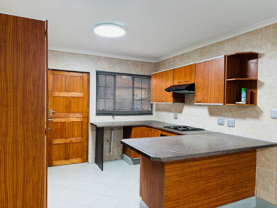 3 Bedroom Property for Sale in North Riding Gauteng