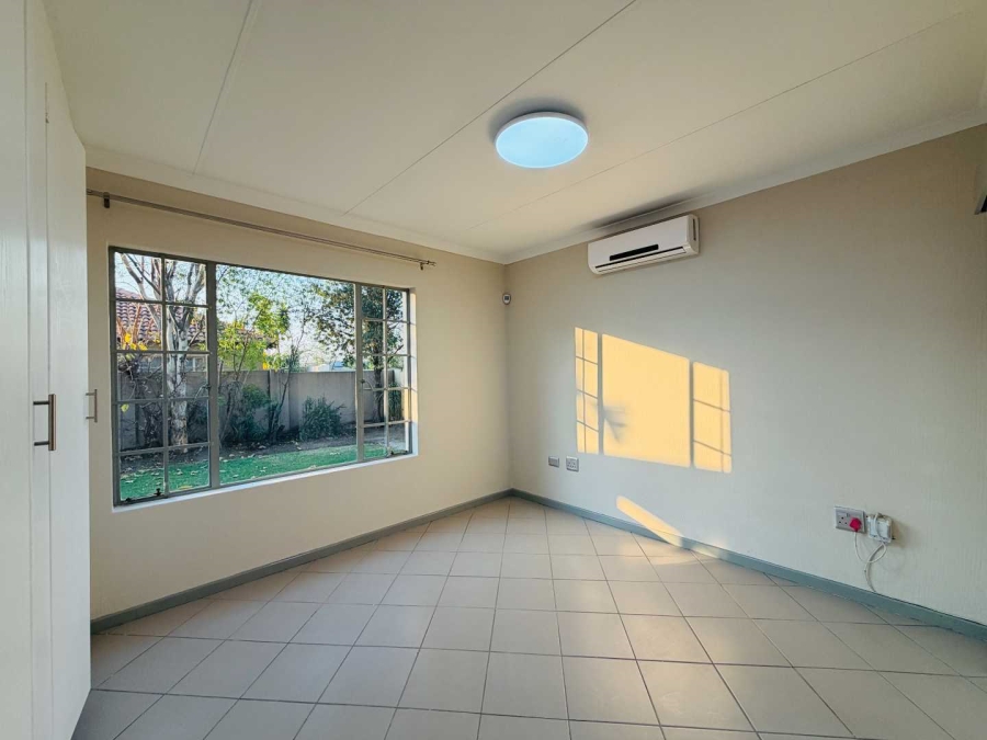 3 Bedroom Property for Sale in North Riding Gauteng